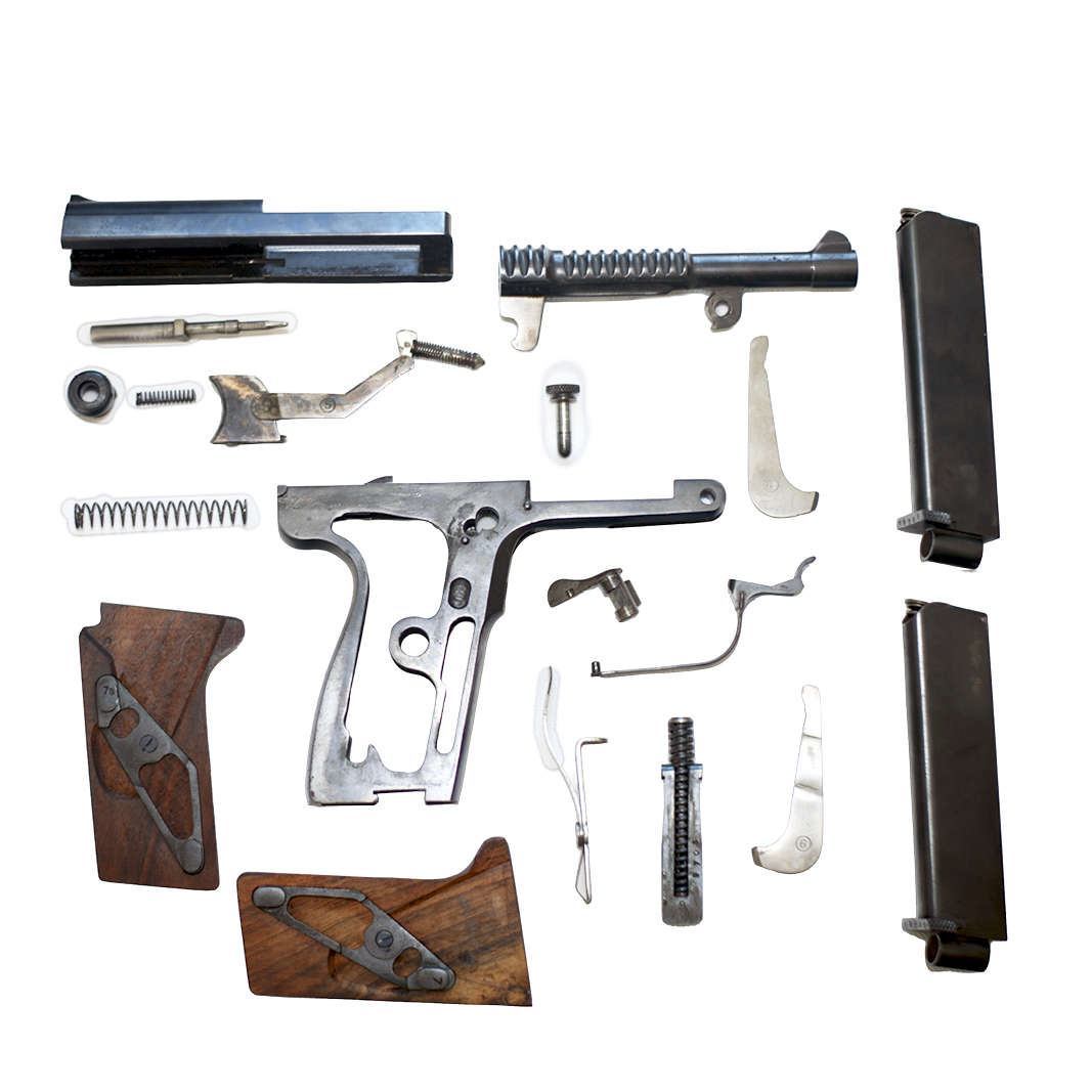 Pistolet semi automatique Manufrance Le Français type Armée 9mm long Browning 9x20mm