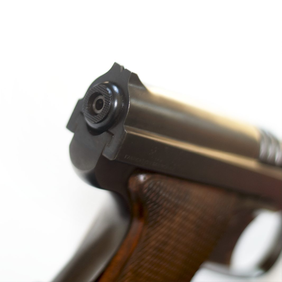 Pistolet semi automatique Manufrance Le Français type Armée 9mm long Browning 9x20mm