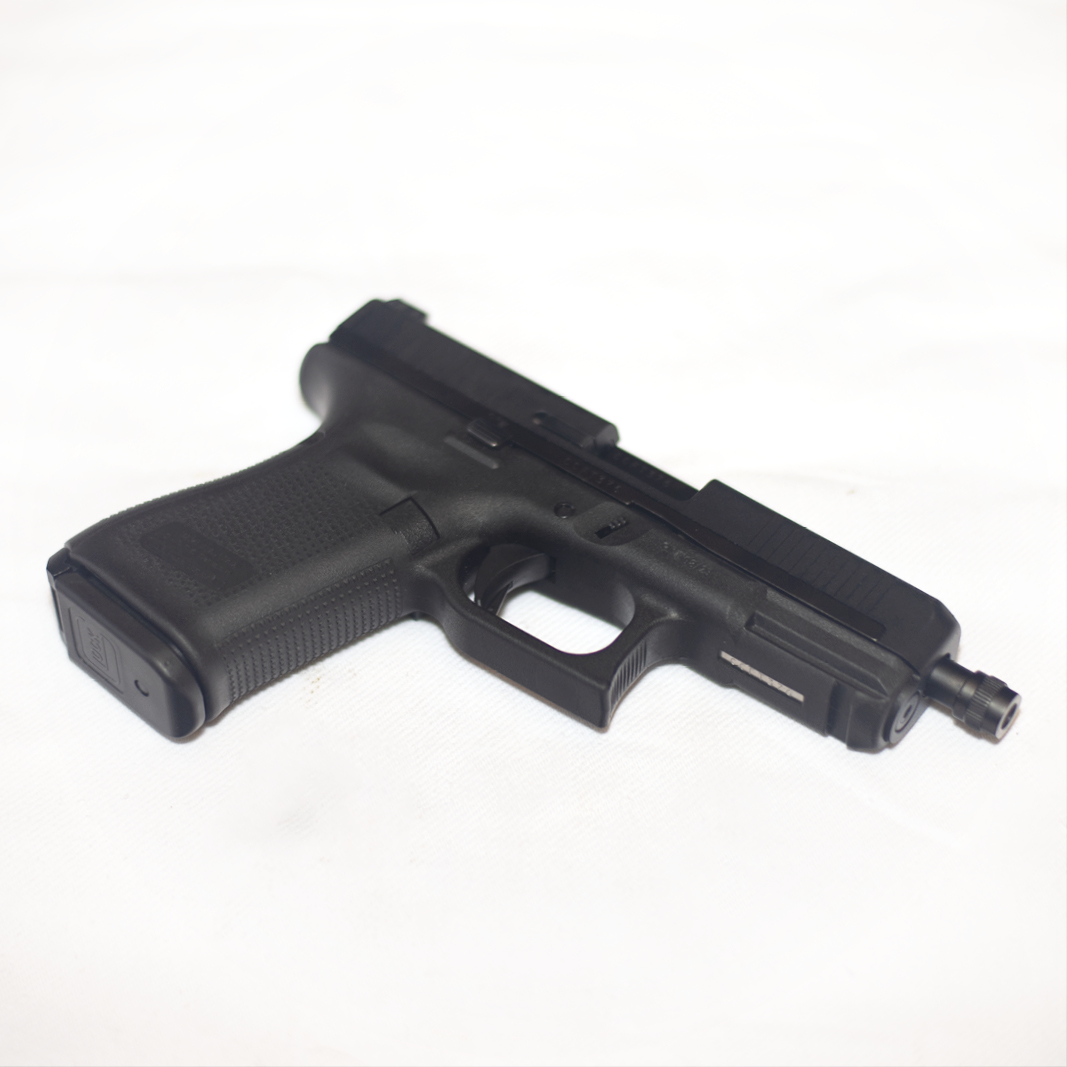 Pistolet semi automatique GLOCK 44 22lr