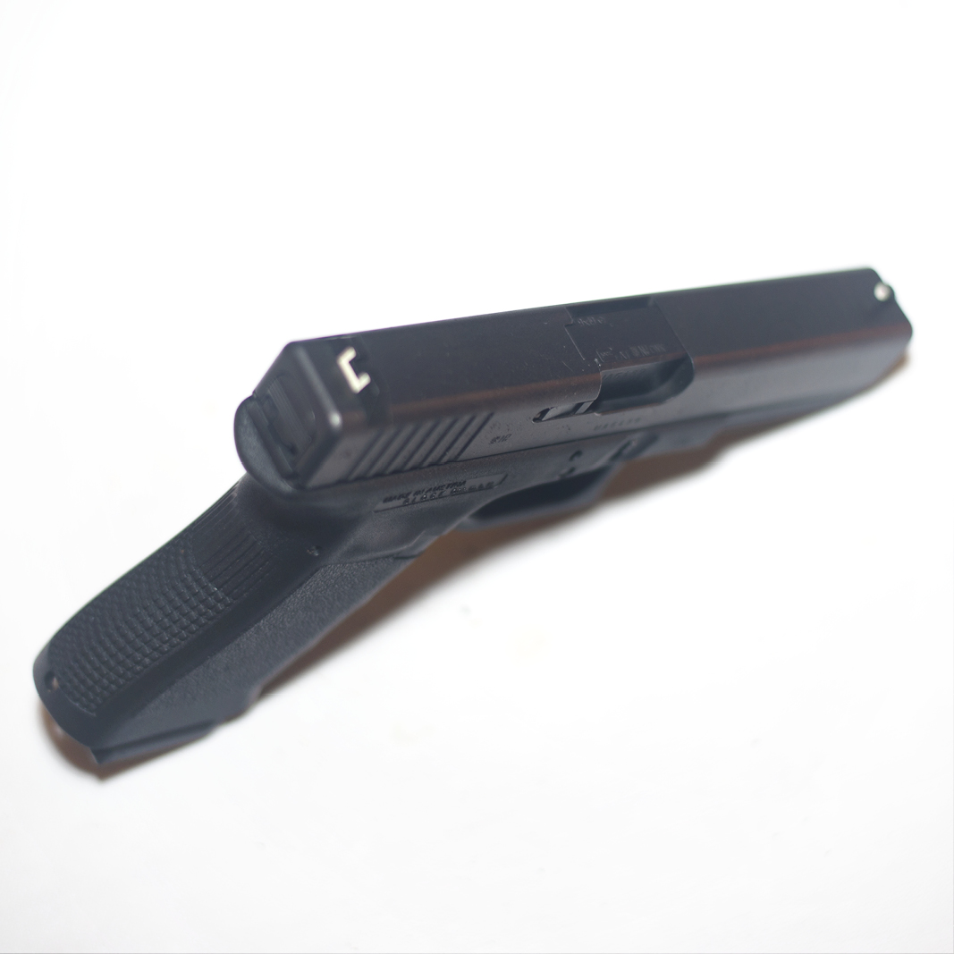 Pistolet semi automatique Glock 17 Gen 3 9x19mm